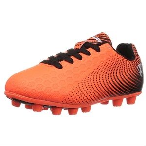 Vizari Soccer Cleats, Boys Size 5.5